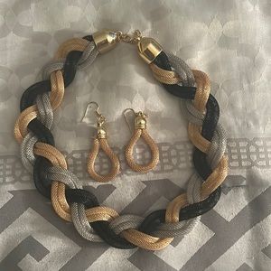 Jewelry set - earrings and necklace